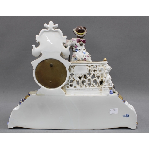 316 - Capo di Monte (Naples) mantle clock, 37 x 30cm