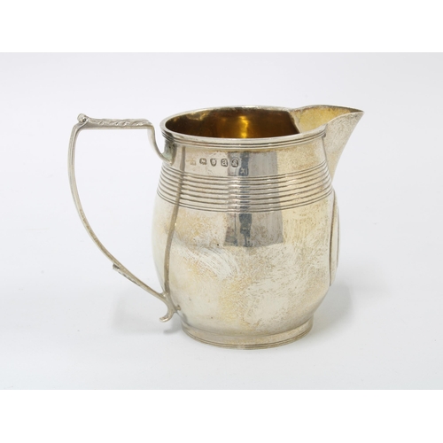 88 - George III silver cream jug, London 1776, 8cm high