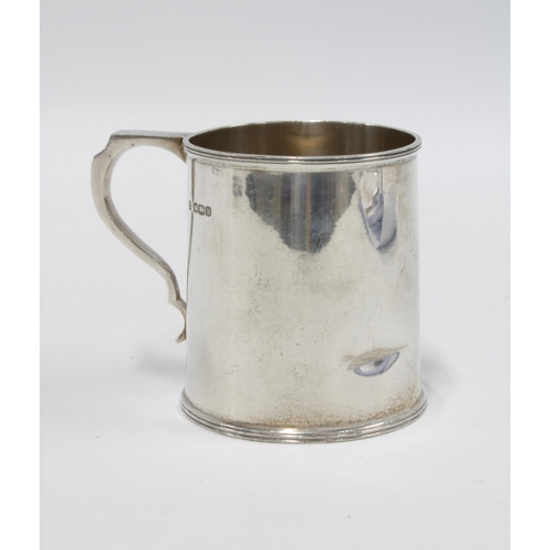 51 - George V silver christening mug, Sheffield 1925, 8cm high