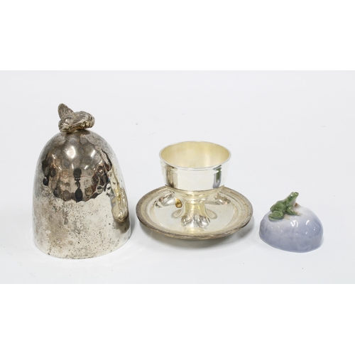 108 - Royal Copenhagen model 507 - a frog on a rock 4.5cm and a Epns egg cup 11cm, the detachable cover wi... 