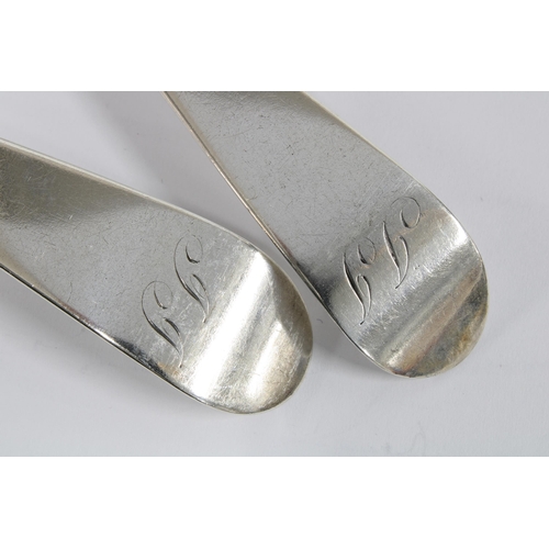 3 - Twelve Georgian silver table spoons, old english pattern with engraved initials JJ, Edinburgh  hallm... 
