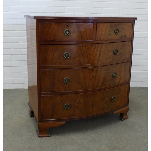 245 - Mahogany bow front chest with two short and three long graduating drawers. 97 x 91 x 55cm.