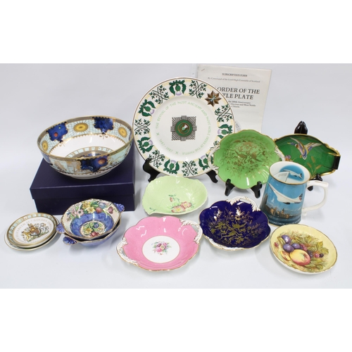 302 - A collection of commemorative porcelains to include a Concorde tankard, Order of the Thistle cabinet... 