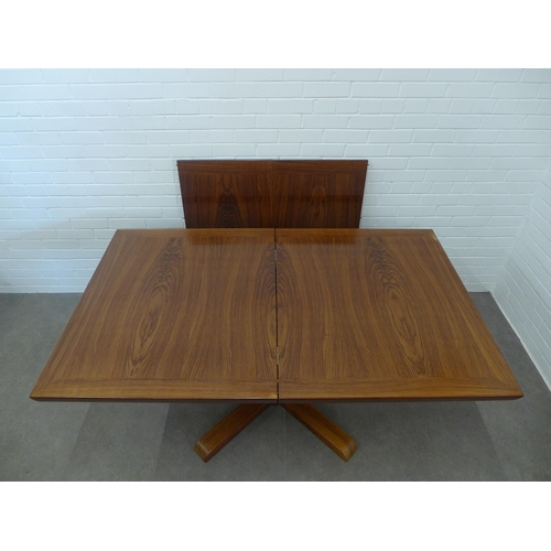 231 - Skovby Danish extending dining table with two extra leaf's, 265 x 72 x 100cm.