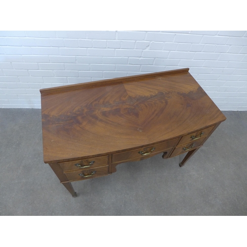 236 - Mahogany ledgeback bow fronted sideboard on tapering legs, 107 x 78 x 52cm.