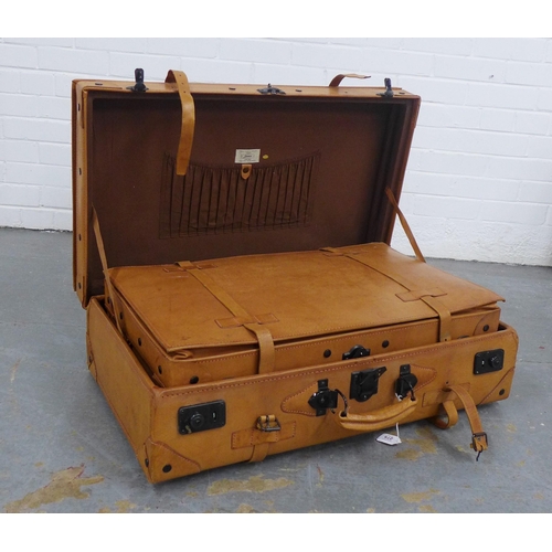 275 - Graduating set of four Giovanni leather luggage cases, labelled, (4)