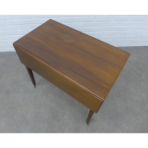 284 - Late 19th century mahogany drop leaf Pembroke table on square tapering legs, 91 x 69 x 83cm