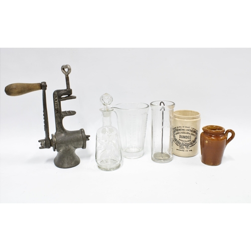 312 - Vintage kitchenalia and glassware (6)