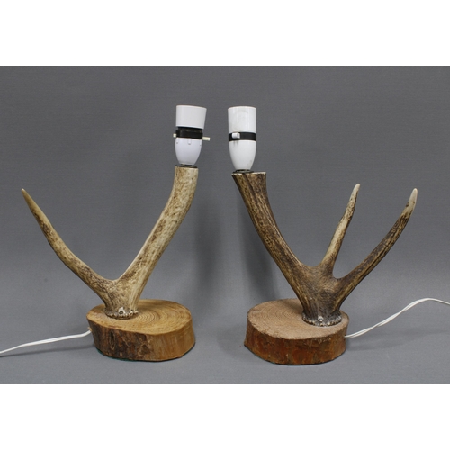 374 - Pair of antler table lamps on wooden bases, 27cm (2)