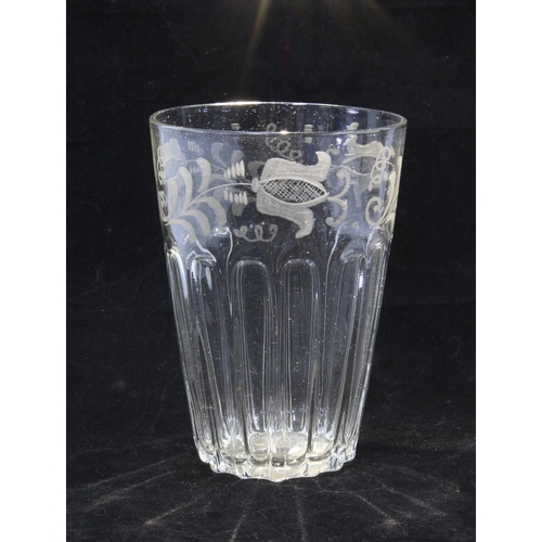 88 - 19th century etched glass beaker / tumbler, 14cm