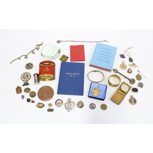 415 - Mixed lot to include Masonic books, commemorative medallions, moneyboxes, some  militaria, etc (a lo... 