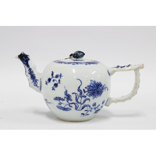 102 - Chinese blue and white teapot, Kangxi  period 1662-1722, painted with flowers,  (some minor damage t... 