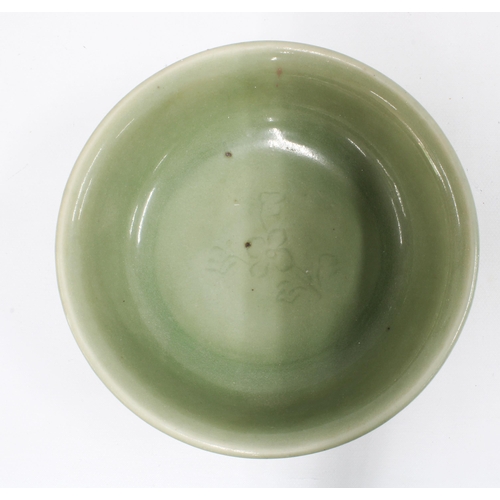 111 - Chinese celadon bowl, Ming circa 15/16th century, modestly decorated with flowers to centre, 5 x 16c... 