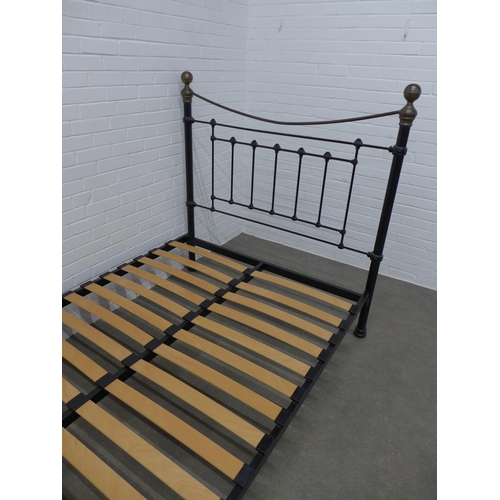 462 - Modern double bed frame, overall 205 x 145cm, inside 190 x 137cm.