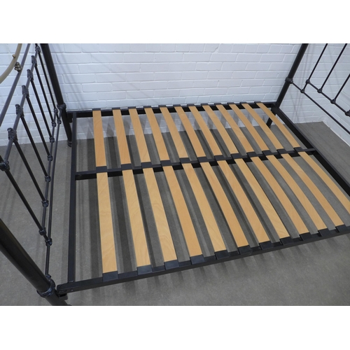 462 - Modern double bed frame, overall 205 x 145cm, inside 190 x 137cm.