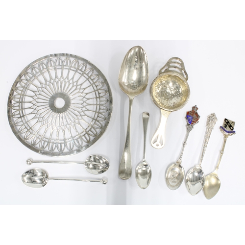 52 - Group of silver items to include a Birmingham silver tea strainer, various spoons, etc (a lot)
