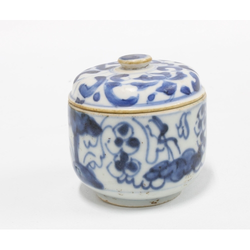 99 - Chinese Transitional period blue and white jar and cover, 5cm  Provenance: Private Scottish Collecti... 