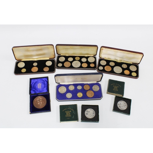 423 - Quantity of cased Specimen coin sets to include QEII 1953, etc (a lot)