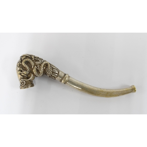 50 - Chinese cast white metal opium pipe with dragon and phoenix pattern, two incised character marks, 10... 