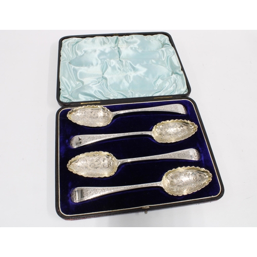 72A - Cased set of four Epns berry spoons (4)