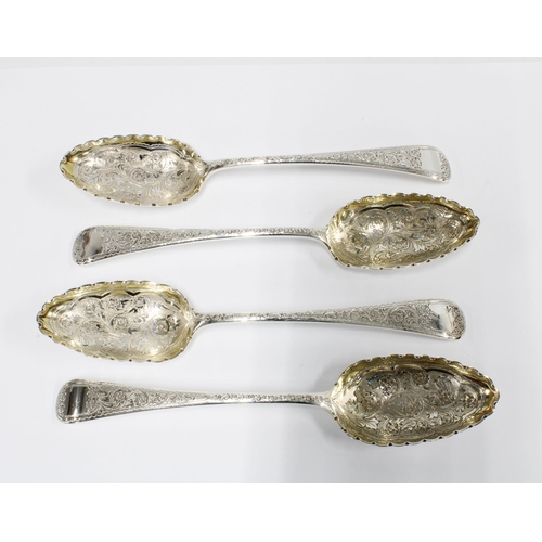 72A - Cased set of four Epns berry spoons (4)