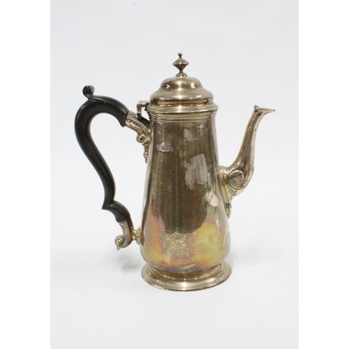 76 - Victorian silver hot milk / coffee pot, London 1890, 19cm high