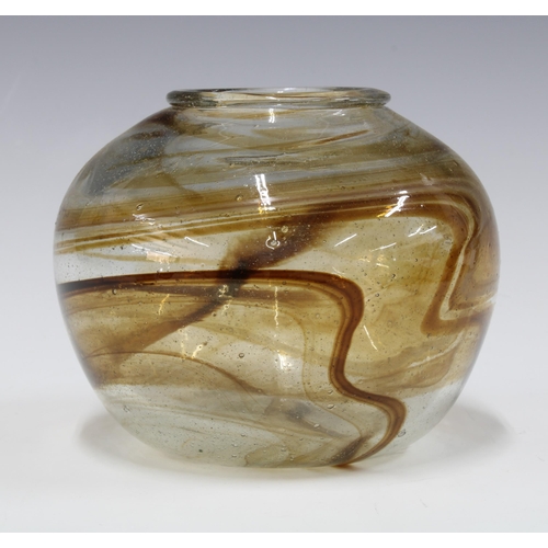 134 - An art glass vase, signed indistinctly, 13 x 11cm.