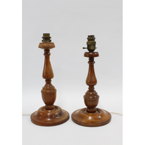 416 - Two wooden baluster knop table lamps, taller 23cm (2)