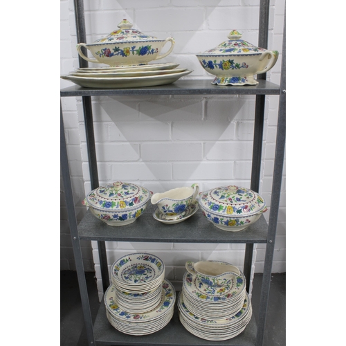 434 - Masons Ironstone 'Regency' part dinner service, approximately 58 pieces