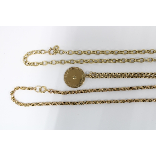 66 - 9ct gold jewellery to include three chain necklaces, (one a/f), a circular pendant, pin brooch, wedd... 