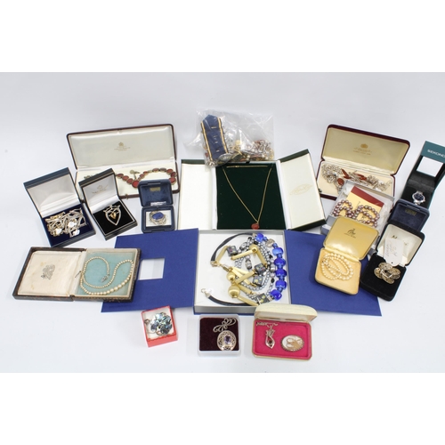 68 - A quantity of vintage and later silver and costume jewellery together with a Lady's Seiko wristwatch... 