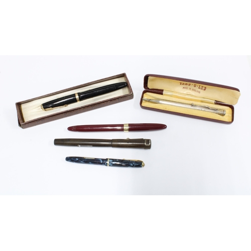 80 - Selection of fountain pens to include Shaeffer, Parker 51,  and a silver Yard O'Led propelling penci... 