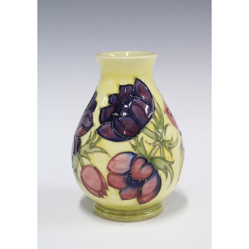 136 - Moorcroft Anemone pattern vase, yellow ground, with impressed marks, 13cm