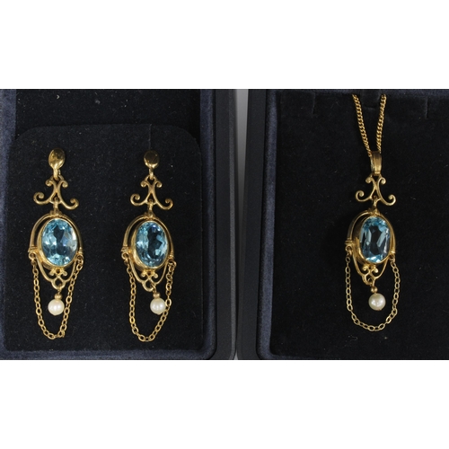 24 - 9ct gold pendant necklace, Sheffield 1990 together with matching 9ct gold drop earrings, both in Ort... 