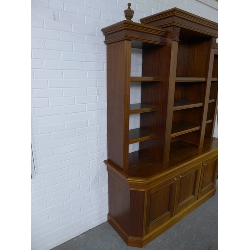 256 - Large mahogany bookcase cabinet, 185 x 236 x 58cm.