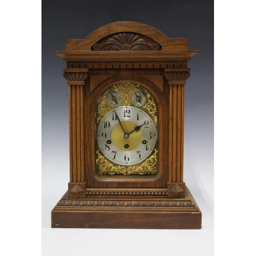 427 - Junghans Wurttemberg clock, oak case with brass movement numbered B20 and 140 at base of plate, 44cm... 