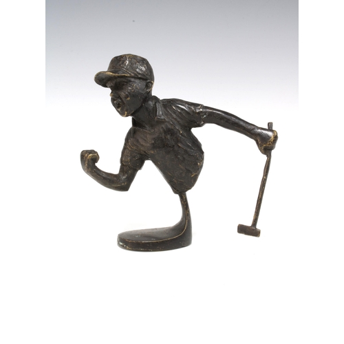 439 - Bronze golf putter figure, on golf club shaped base, 14cm high