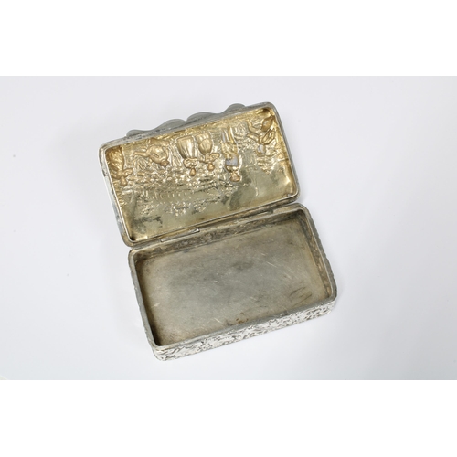 6 - An Edwardian silver snuff box, George Nathan & Ridley Hayes, Birmingham 1909, the hinged lid with re... 