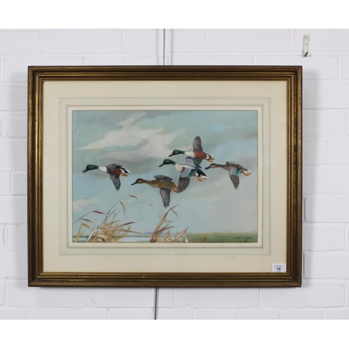 10 - RALSTON GUDGEON RSW (SCOTTISH 1910-1984), watercolour / gouache on linen, signed framed under glass,... 