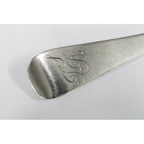 64 - 18th century Scottish provincial silver table spoon, Hanoverian pattern, George Robertson, Aberdeen ... 