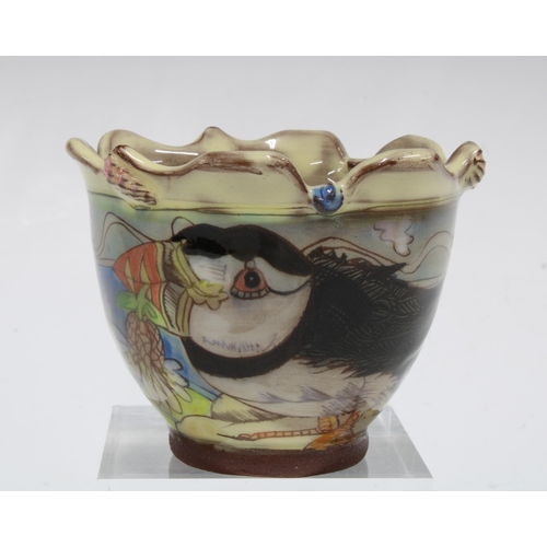 121 - MAUREEN MINCHIN (born 1954) pottery bowl with  pinched rim and puffin pattern, 9cm