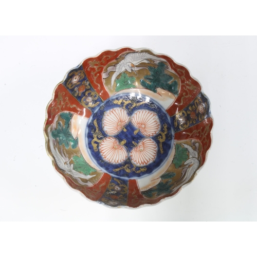 130 - Two Chinese famille verte tea bowls with dragon pattern, a Chinese blue and white teabowl, Chinese b... 