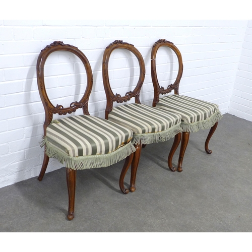 223 - Three mahogany balloon back chairs, 46 x 92 x 43cm. (3)