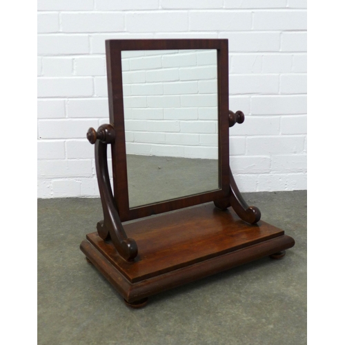 226 - Mahogany dressing table mirror, 50 x 59cm.