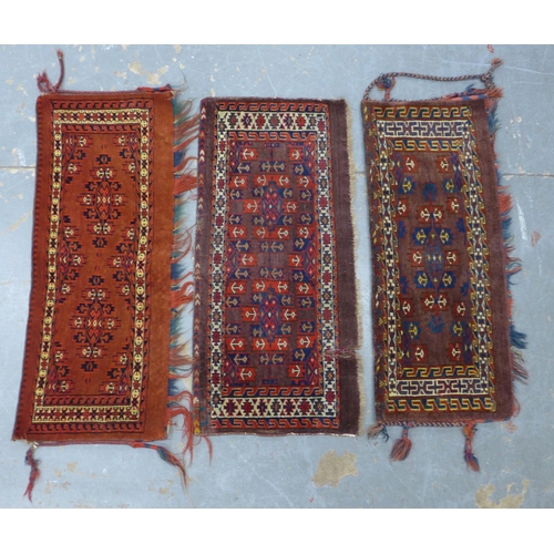 252 - Three Turkoman Yomat torba, 101 x 41cm.