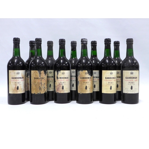 289 - Eleven bottles of Sandeman vintage 1967 port, bottled in 1969 (11)