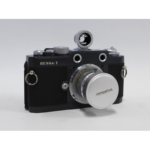 293 - A Voigtlander Bessa-T Heliar '101 Years' Rangefinder Camera, grey case, serial No.1014449, with make... 