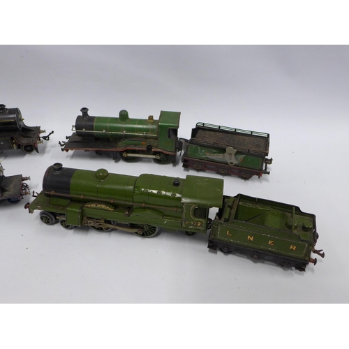 410 - Vintage Hornby Locos to include Flying Scotsman, GNR 1373, CR 50 & 13000 (4)