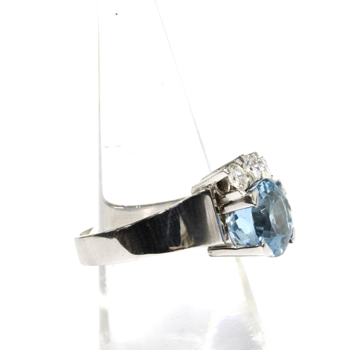 33 - 18ct white gold aquamarine and diamond ring, stamped 750, size N