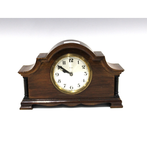 368 - Vintage Eight Day mantle clock, 25 x 16cm